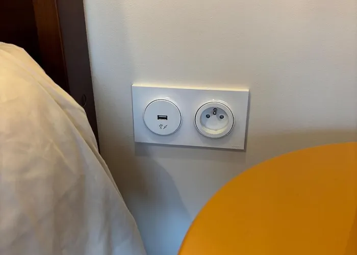 Apartment Cozy Loft Equipe Au Coeur De Saint-Lo